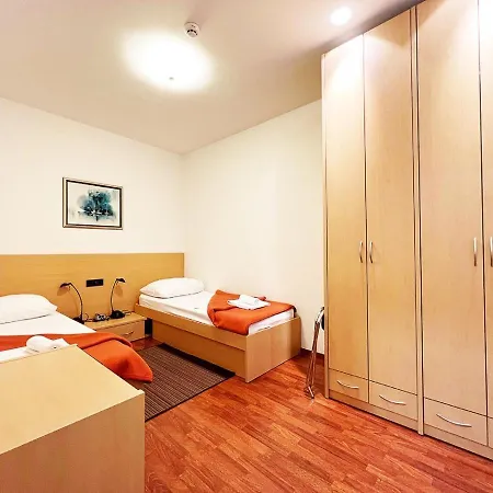 Affittacamere Studentsko Naselje Ivan Goran Kovacic *