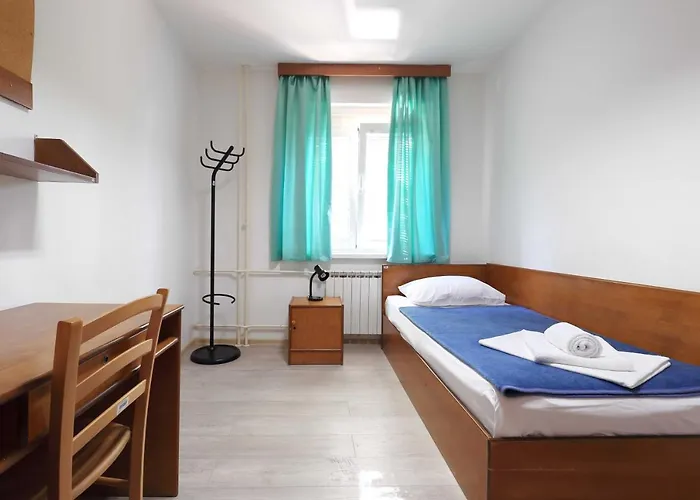 Affittacamere Studentsko Naselje Ivan Goran Kovacic *