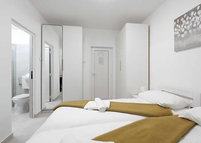 Studentsko Naselje Ivan Goran Kovacic Affittacamere Fiume