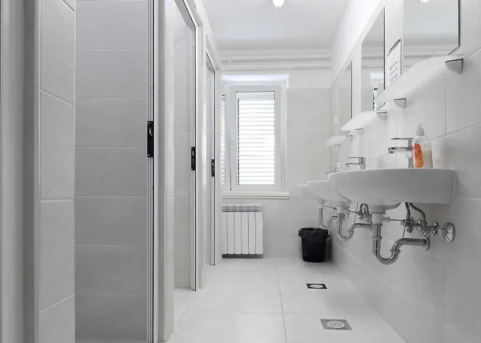 Affittacamere Studentsko Naselje Ivan Goran Kovacic Fiume