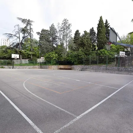 Studentsko Naselje Ivan Goran Kovacic Pensjonat